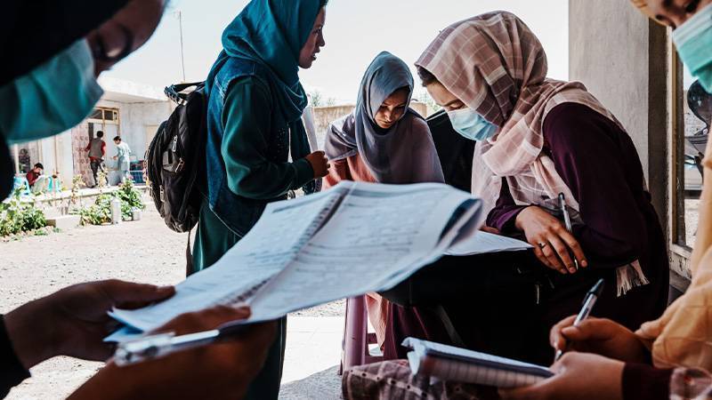 BM’den Taliban’a “okulların ve üniversitelerin kız öğrencilere açılması” çağrısı