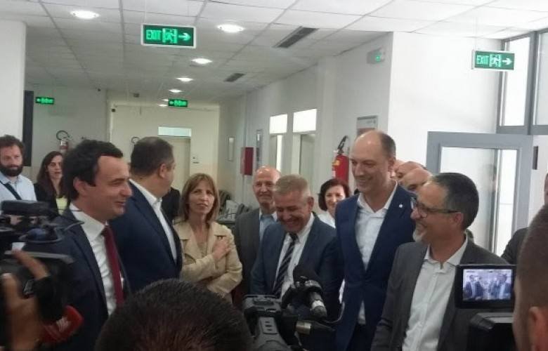 Kurti Seçim Kampanyasına Sağlık Ocağından Başladı