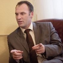 Mahkemeye Teslim Olan Limaj Serbest Bırakıldı