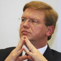 AB Kosova İle Müzakere Konuları Listesini Belgrat'a Gönderiyor