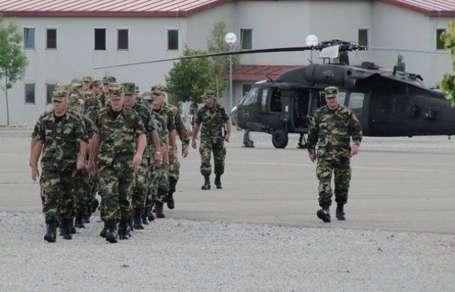 Pilot ve Helikoptersiz Ordu