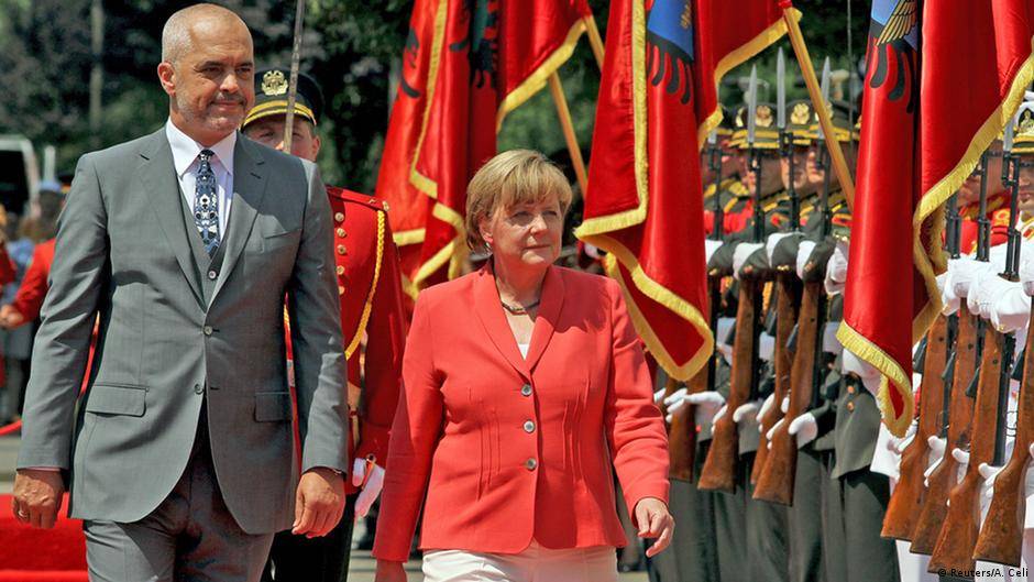 MERKEL’İN BALKANLARI VEDA ZİYARETİNİN MESAJLARI- Bayram POMAK