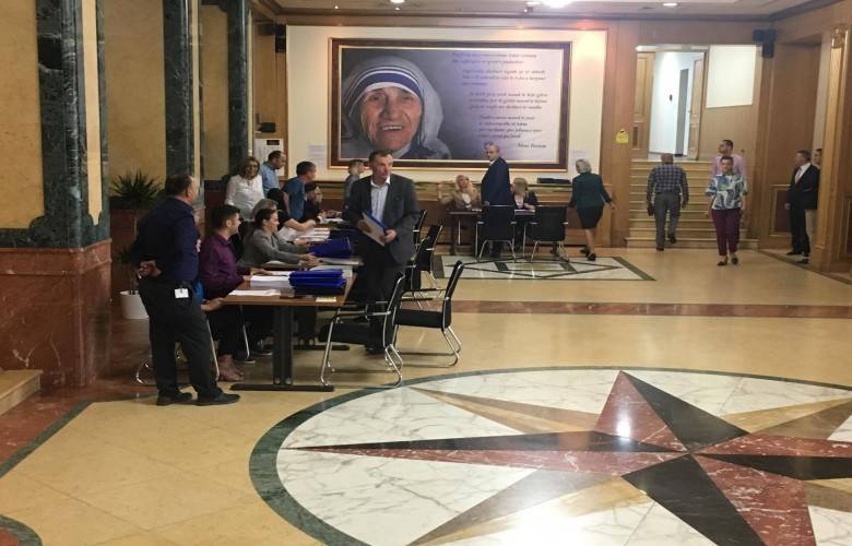Milletvekilleri Mazbatalarını Bugün de Almaya Devam Ediyor