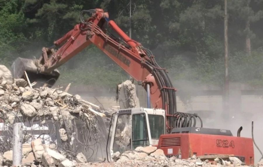Prizren’de “Eski Saray” Yıkımı: İki Kişiye Dava Açıldı