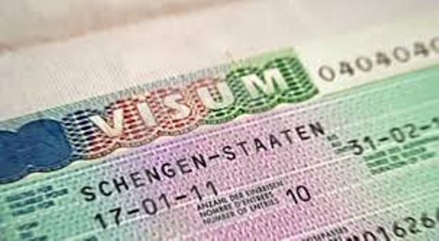 Yunan Vizeleri Doğrudan Pasaportta Olacak