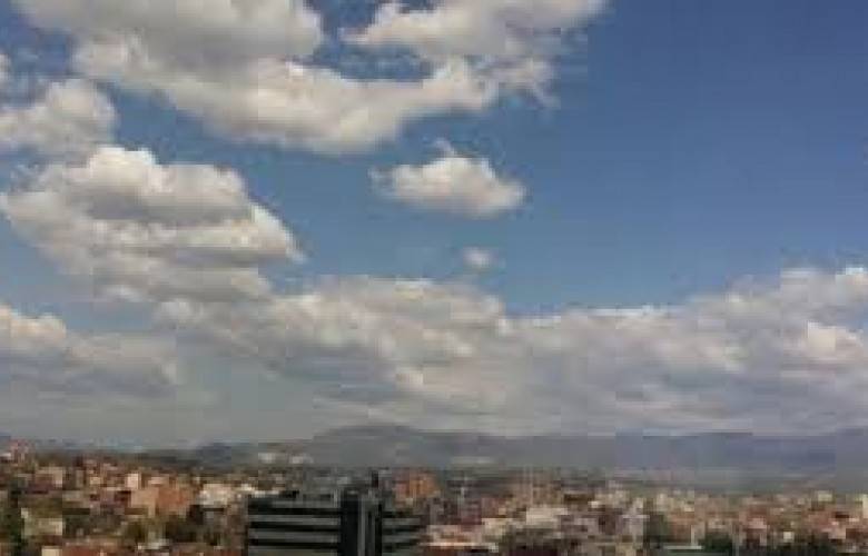 Hava Bugün ve Yarın Parçalı Bulutlu, Yer Yer Yağışlı