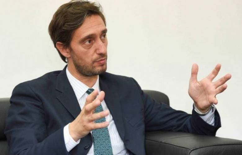 Tahliller Ülke Dışına Gönderiliyor