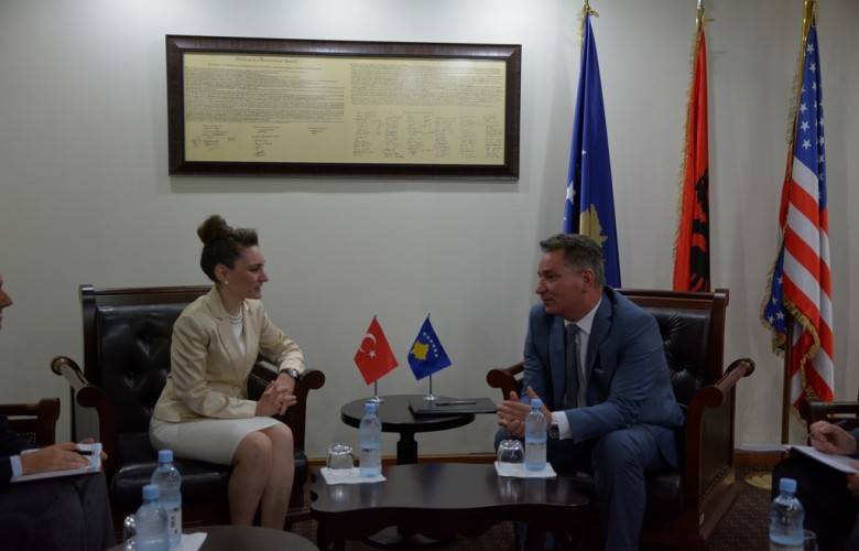Türkiye Kosova’da Yatırım Yapmaya Hazır