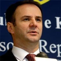 Sırbistan Anlaşmaları Uygulamadan Müzakereler Yok
