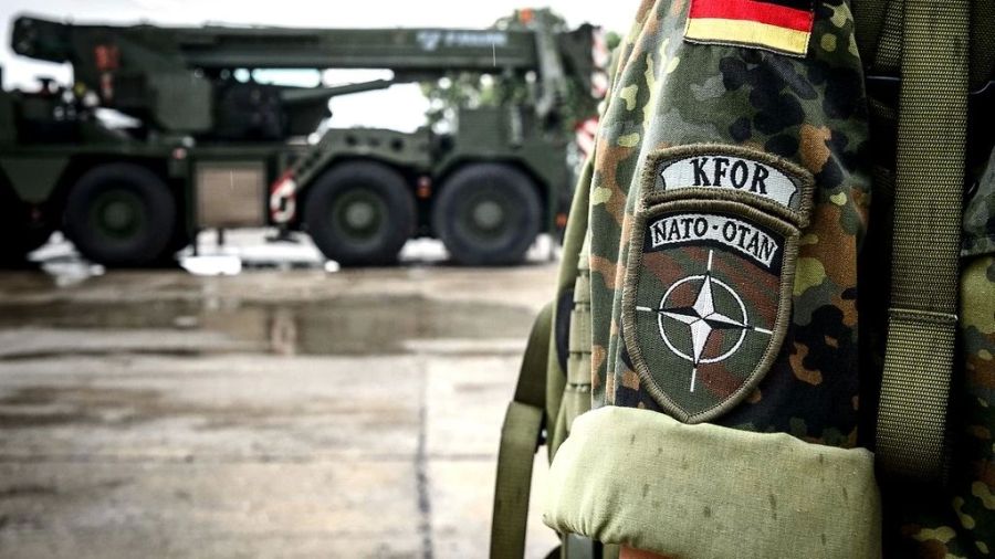 KFOR’dan Arnavutluk’a 28 Kasım Kutlaması