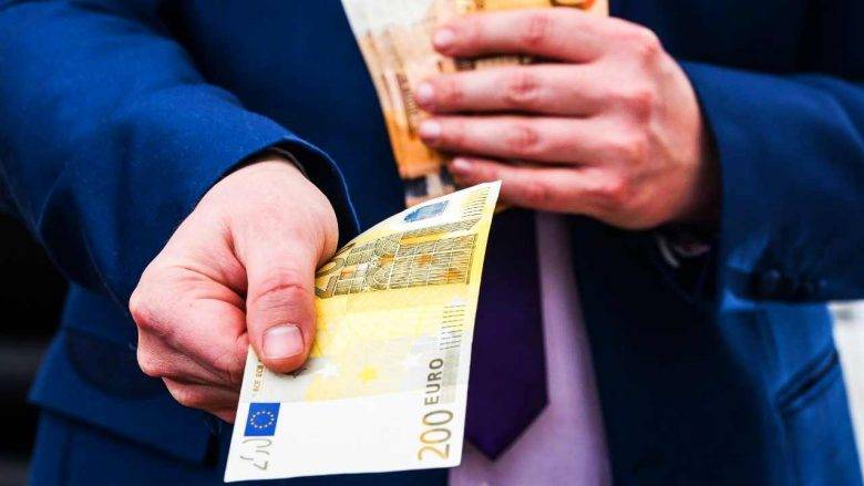Özel Sektör Çalışanlarına da 200 Euro’luk Maddi Desteğin Verilmesi Talep Ediliyor