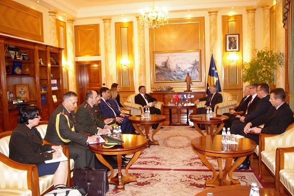 Türkiye, Kosova'nın AB ve NATO Üyeliğini Destekleyecek