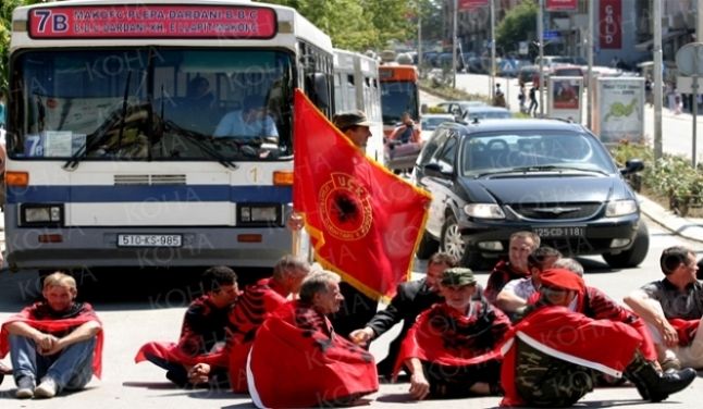 Thaçi, UÇK Gaziler Yasasını Meclise Sevketti
