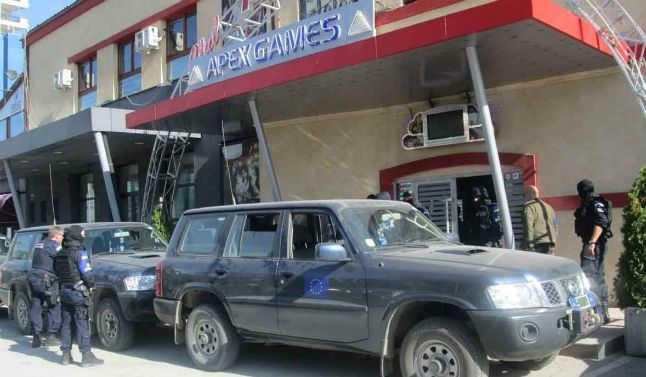 EULEX-in Düzenlediği Baskında Üç Kişi Gözaltına Alındı