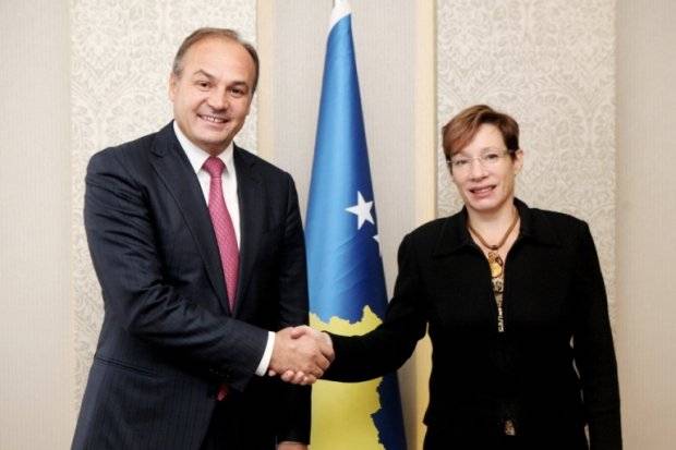 Jacobson, Kosova'ya Desteğini Vaat Etti