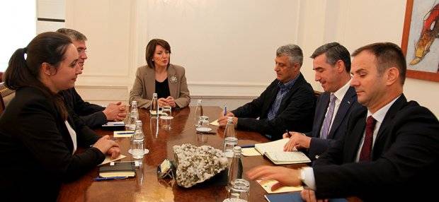 Jahjaga: Liderler, Seçimlerin Tekrarlanmasını Aşan Yolu Bulsunlar