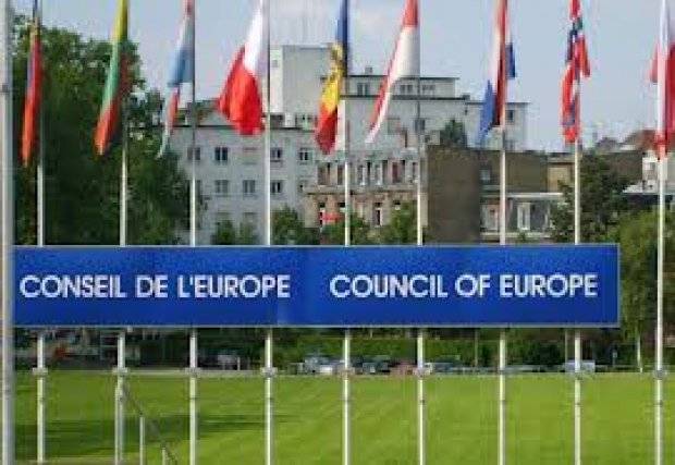 AK, Kosova'daki Ofisinin Rolünün Güçlenmesini Görüşüyor