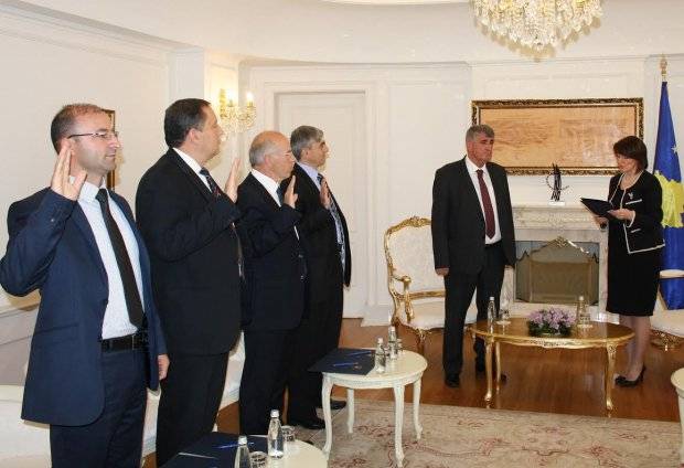 Kosova Savcılık Sistemine 4 Savcı Daha Katıldı