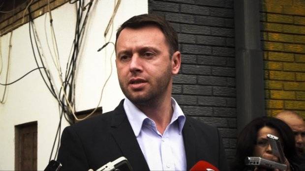 LDK Israrlı: Başbakan Bizim