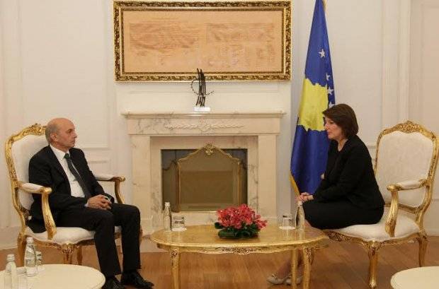 Jahjaga Veseli ile Mustafa'yı Kutladı
