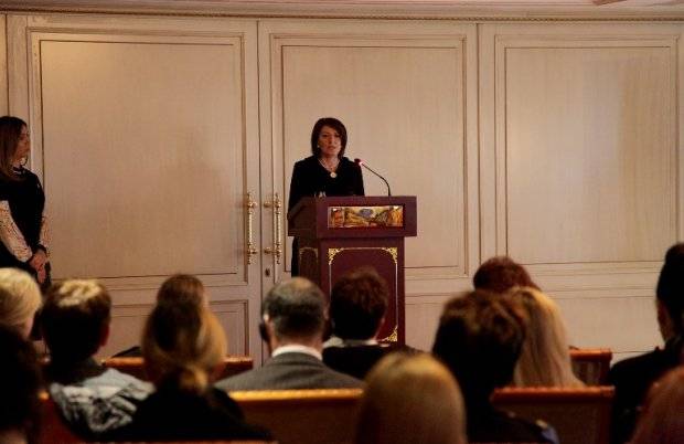 Jahjaga: Karar Vermede Kadınlar Toplumun Değeridir