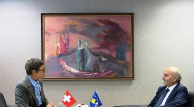 İsviçre'den Kosova'ya Koşulsuz Destek
