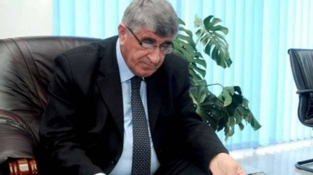 Hoxha: Mustafa Değil, Kabine Üyeleri Soruşturuluyor