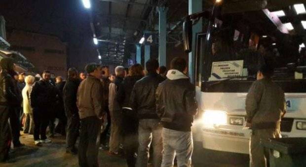 Sırbistan, Sığınma Talebiyle Kosova'nın Önünde