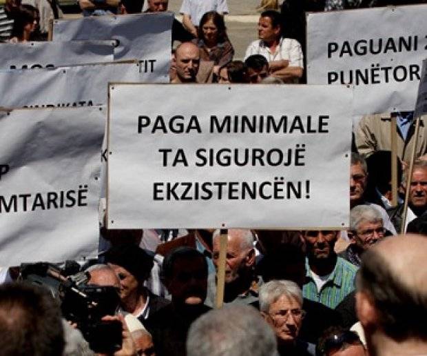 Eğitim Sendikası Geri Adım Atmıyor: Başbakan'a 9 Ocak'a Kadar Müddet