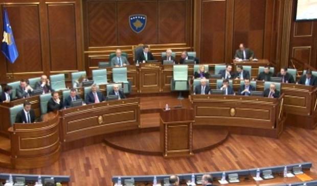 Meclis,  Kamu Şirketlerin Örgütlenmesine Dair Kanun Tasarısının Görüşülmesi Teklifi Onayladı