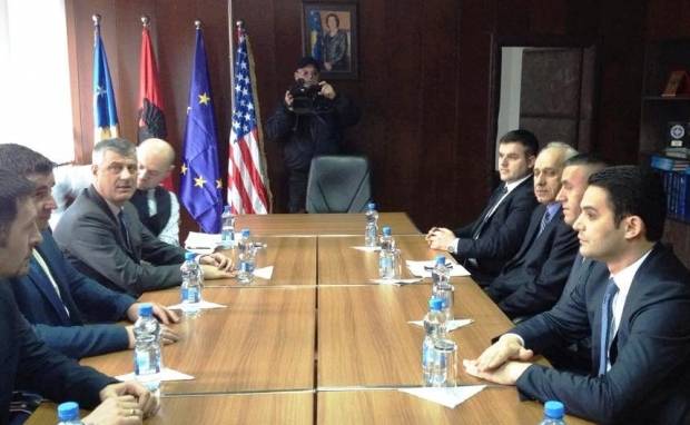 Thaçi: İktidar Protestolarla Değil, Oyla Kazanılır