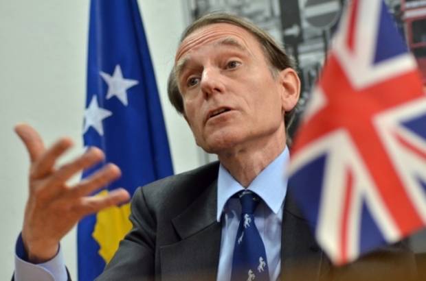 Cliff: Şiddetle, Kosova'yı Tanımayan Ülkelere Mazeret Veriyorsunuz
