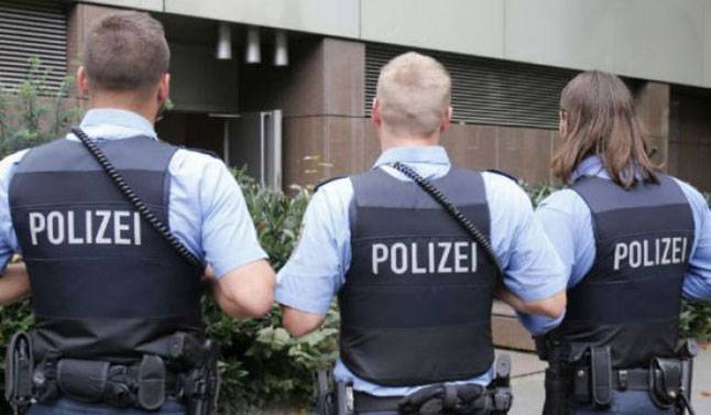 Kosovalıların Göçünü Önlemek İçin Alman Polisi Seferberlikte