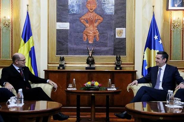 İsveç Kosova için Vizeler Muafiyetini Desteklemektedir