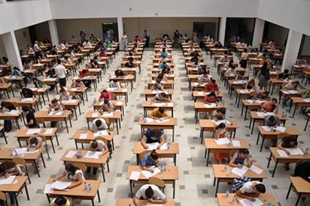 Bütünleme Sınavı İçin Yasa Tasarısının Onaylanması Bekleniyor