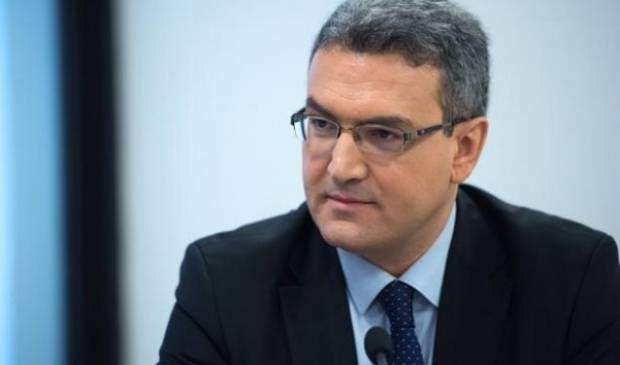 Chauprade : Kosova'nın Tanınması "Tarihi Bir Hata"