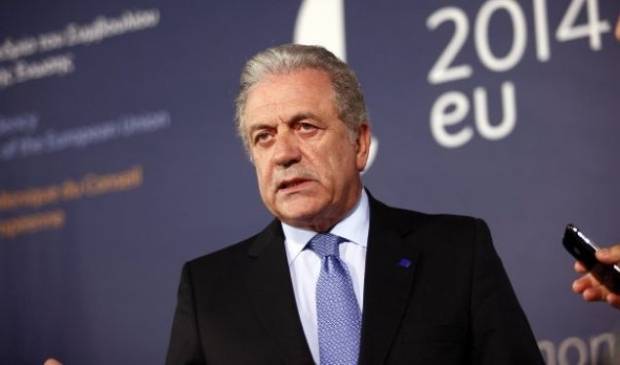 Avramopoulos Kosova Ziyaretine Geliyor
