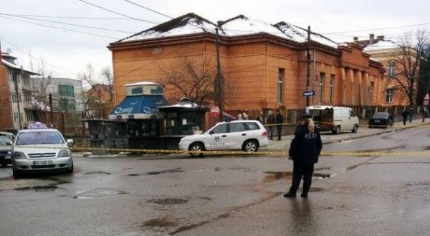 Eshref Shemollari Polise Teslim Oldu