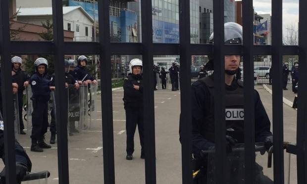 Polis: Protesto Sakin Geçiyor