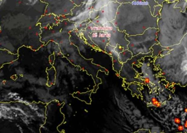 Bu Hafta Havalar Daha Sıcak, Fakat Yağmurlar da Eksik Olmayacak
