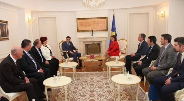 Jahjaga: Türk Topluluğu Kosova Kurumları ve Toplumunda İyi Bir Örnek