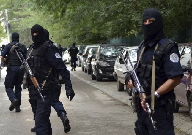 Priştine ve Prizren'de Beş STK-ya Savcılık ve Polis Baskını‏
