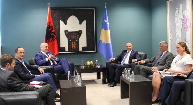 Viyana Zirvesi Öncesinde Kosova ve Arnavutluk İşbirliği