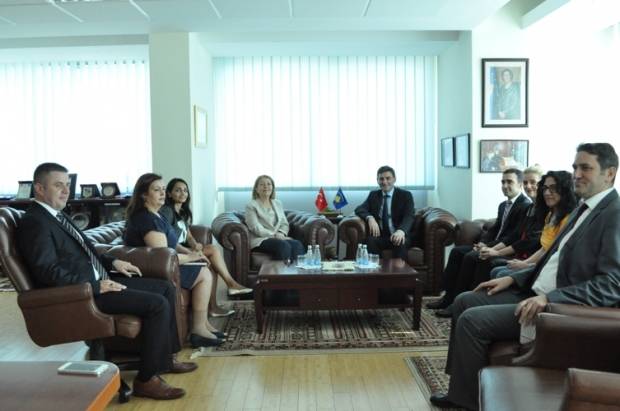 Yağcılar, Büyükelçi Ozan'ı Veda Görüşmesinde Kabul Etti