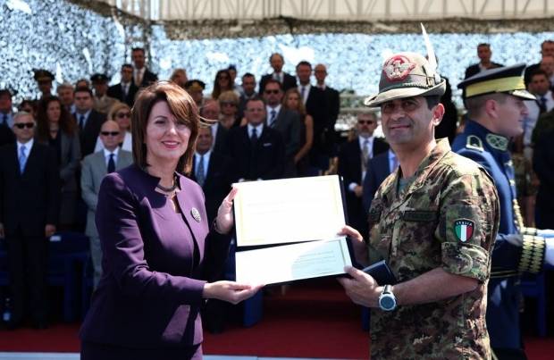 Jahjaga: KFOR, KGG'nü  Güçlendirdi