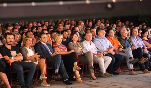 Jahjaga, "Dokufest" Kapanışına Katıldı