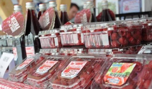 Bugün Priştine'de "Ahududu Haftası" Başladı