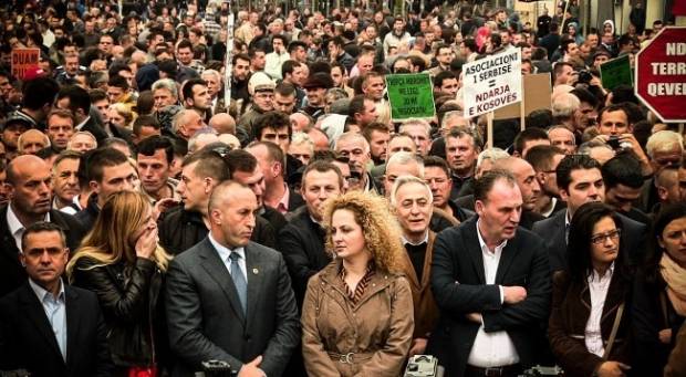 Muhalefet, Tüm Halk Protestosuna Hazırlanıyor