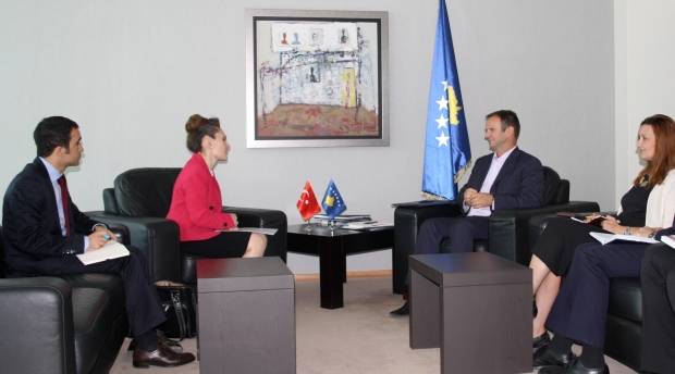 Büyükelçi Kılıç Adalet Bakanına Nezaket Ziyaretinde Bulundu