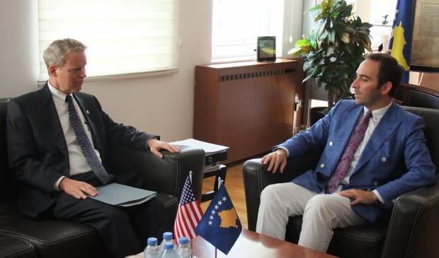 Delawie: ABD, Kosova'nın Ekonomik Kalkınmasını Destekliyor